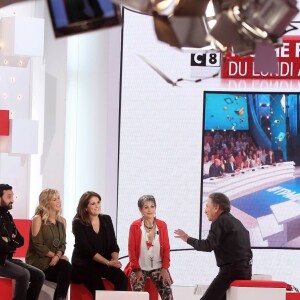 Exclusif - Cyril Hanouna, Enora Malagré, Valérie Bénaïm et Michel Drucker - Enregistrement de l'émission "Vivement la télé" de Michel Drucker avec une partie de l'équipe de "Touche pas à mon poste" le 9 novembre 2016. L'émission sera diffusée sur France 2 le 13 novembre 2016. © Dominique Jacovides / Bestimage