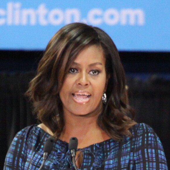 Michelle Obama en plein discours devant les étudiants de l'université de LaSalle à Philadelphie, le 28 septembre 2016