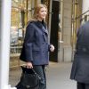 Ivanka Trump, souriante, et son mari Jared Kushner quittent leur appartement pour se rendre à la Trump Tower à New York le 9 novembre 2016