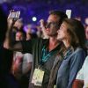 Exclusif - Prix spécial - Cindy Crawford et son mari Rande Gerber assistent au concert de Paul McCartney lors du festival Desert Trip à Indio en Californie le 8 octobre 2016.08/10/2016 - Indio