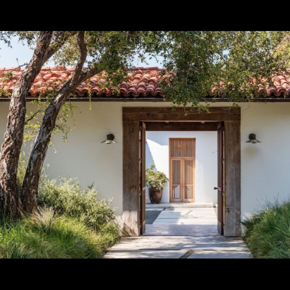 Cindy Crawford et Rande Gerber mettent en vente leur villa de Malibu pour la modique somme de 60 millions de dollars (novembre 2016).