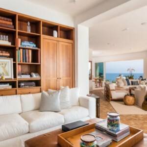 Cindy Crawford et Rande Gerber mettent en vente leur villa de Malibu pour la modique somme de 60 millions de dollars (novembre 2016).