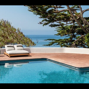 Cindy Crawford et Rande Gerber mettent en vente leur villa de Malibu pour la modique somme de 60 millions de dollars (novembre 2016).