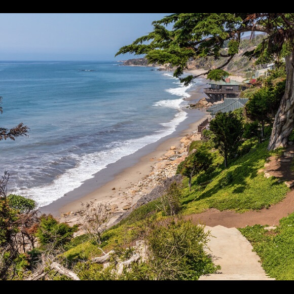 Cindy Crawford et Rande Gerber mettent en vente leur villa de Malibu pour la modique somme de 60 millions de dollars (novembre 2016).