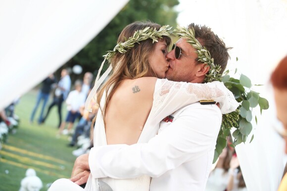 Exclusif - Prix Spécial - No web - No blog - Benjamin Castaldi et sa femme Aurore Aleman - Cérémonie religieuse - Mariage de Benjamin Castaldi et Aurore Aleman au Mas de La Rose à Eygalières, le 27 août 2016. © Jacovides-Moreau/Bestimage27/08/2016 - Eygalières