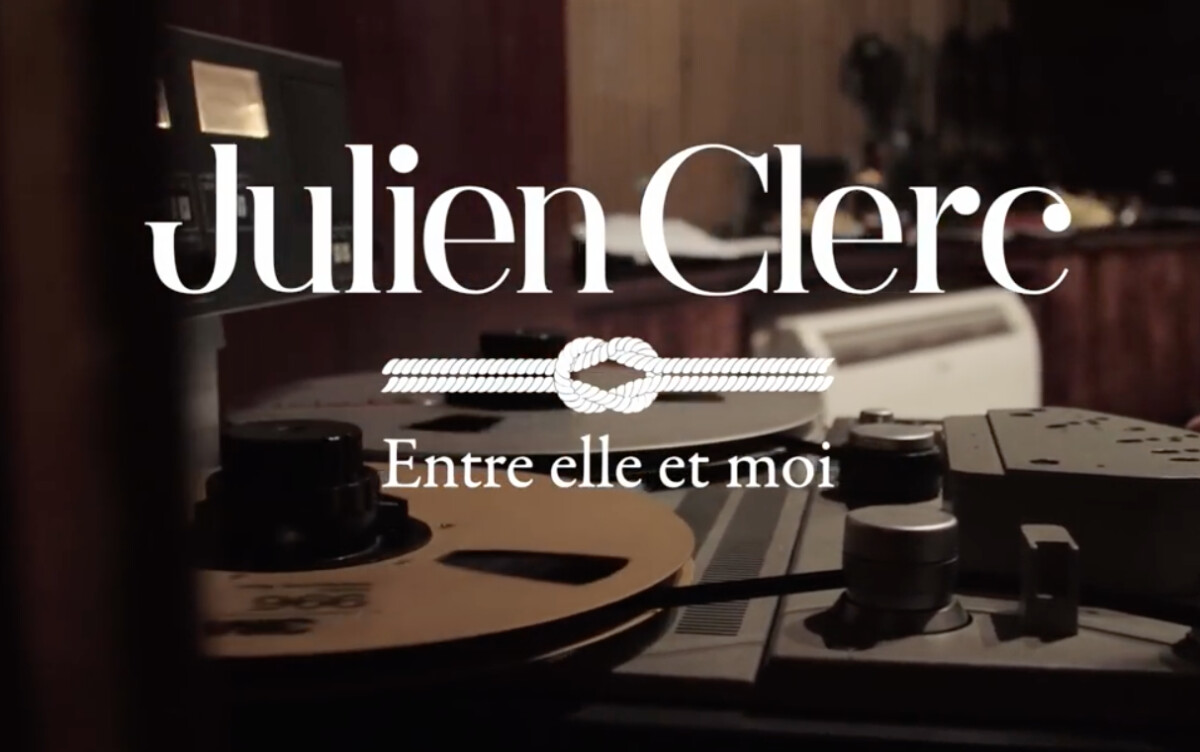 Vid O Julien Clerc Entre Elle Et Moi Chanson In Dite Parue Sur