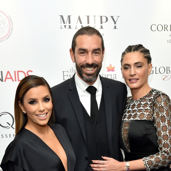 Eva Longoria, Robert Pires et Jessica Pires au Global Gift Gala organisé à Londres le 19 novembre 2016.