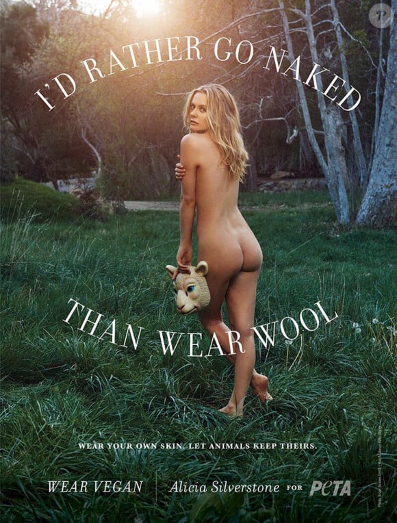 L'actrice Alicia Silverstone pose nue pour la nouvelle campagne de PeTA qui dénonce l’exploitation des moutons pour leur laine.