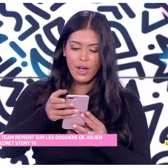 Ayem Nour balance le numéro de portable de Benoît Dubois dans le "Mad Mag" sur NRJ12. Le 25 novembre 2016.