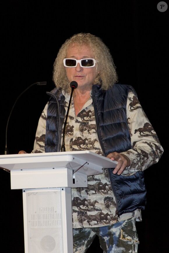 Michel Polnareff - Inauguration du centre culturel Michel Polnareff à Fontenay-Trésigny le 25 novembre 2016