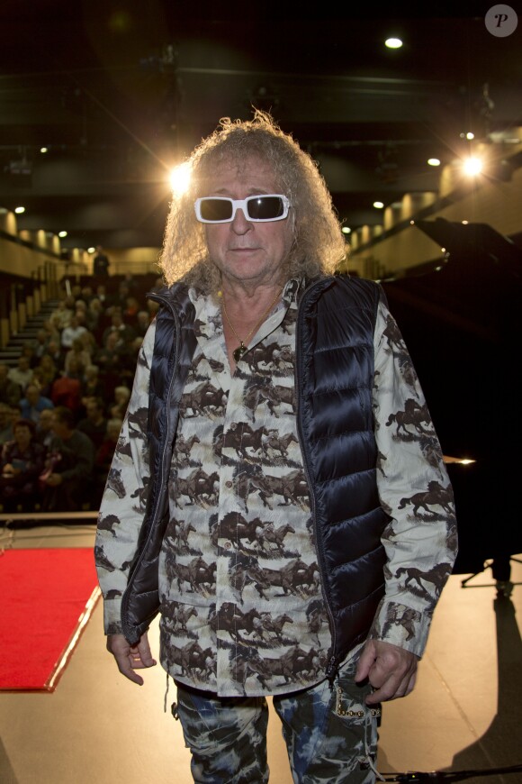 Michel Polnareff - Inauguration du centre culturel Michel Polnareff à Fontenay-Trésigny le 25 novembre 2016