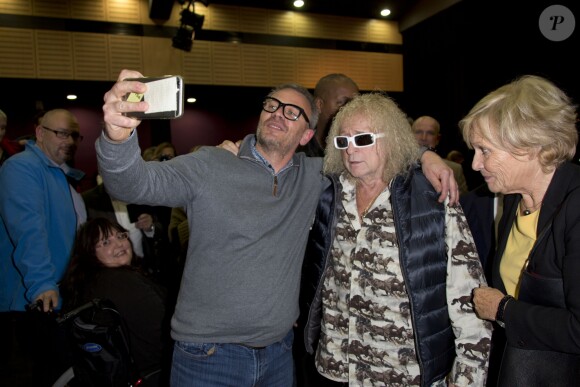 Michel Polnareff - Inauguration du centre culturel Michel Polnareff à Fontenay-Trésigny le 25 novembre 2016 Michel Polnareff a vécu dans ce village en 1987 et 1988 dans le bar de Mr et Mme Troisvallet.