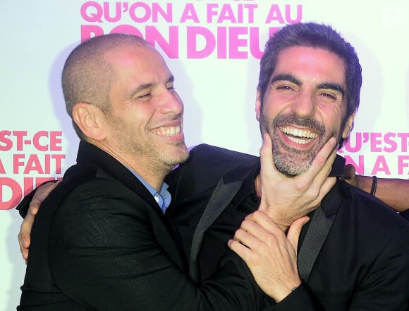 Medi Sadoun et Ary Abittan - Soirée du film "Qu'est ce qu'on a fait au Bon Dieu?" au Showcase à Paris, le 8 décembre 2014.