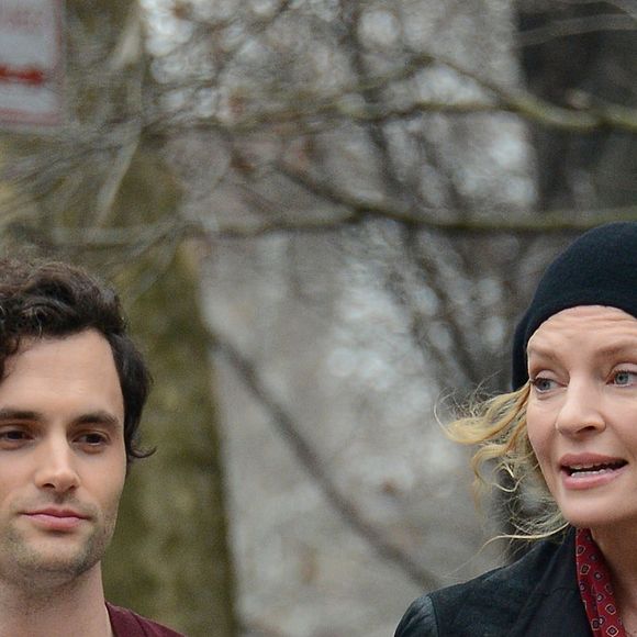 Uma Thurman et Penn Badgley sur le tournage du film "The Slap" à New York. Le 16 décembre 2014