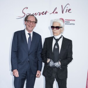 Semi-exclusif - Gérard Friedlander (président de la fondation Descartes) et Karl Lagerfeld  au Dîner "Sauver la vie" pour la fondation Descartes au Pavillon Ledoyen à Paris le 30 novembre 2016. © Olivier Borde/Bestimage