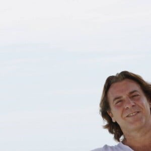 Exclusif - Rencontre avec Roberto Alagna à Antibes, à quelques jours de la première du spectacle "Les étoiles de Shakespeare" au palais des festivals à Cannes. Le 2 septembre 2015