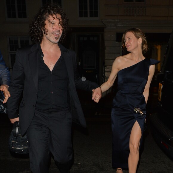 Renée Zellweger et son compagnon Doyle Bramhall II après la première de "Bridget Jones's Baby" à Londres, Royaume, le 5 septembre 2016. © CPA/Bestimage