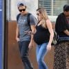 Exclusif - Alexa Vega enceinte à la sortie de chez son dentiste avec son mari Carlos Pena à Los Angeles, le 18 novembre 2016 © CPA/Bestimage