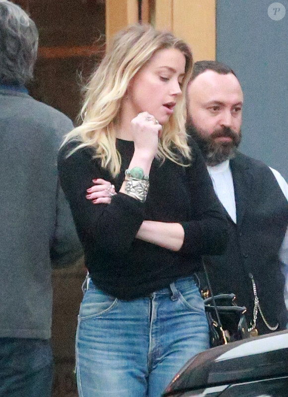 Amber Heard est allée diner à Los Angeles, le 10 décembre 2016
