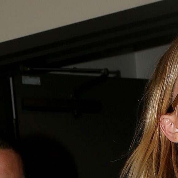 Amber Heard arrive au tribunal pour sa déposition contre Johnny Depp pour violences conjugales dans la procédure de divorce à Century City, le 13 août 2016.