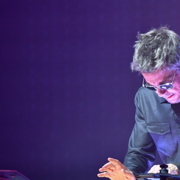 Jean-Michel Jarre en concert à l'AccorHotels Arena POPB Bercy lors de sa tournée "Electronica World Tour" à Paris. Le 12 décembre 2016 © Lionel Urman / Bestimage