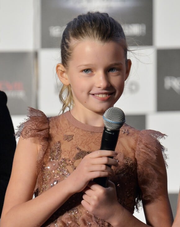 Ever Gabo, la fille de Milla Jovovich, lors de la première mondiale de "Resident Evil: The Final Chapter" à Tokyo, le 13 décembre 2016.