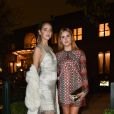 Chiara Ferragni et sa soeur Valentina Ferragni au dîner de Noël de l'Institut Européen d'Oncologie, au profit de la fondation de l'institut (Fondazione IEO CCM) à la Villa Necchi Campiglio. Milan le 13 décembre 2016.