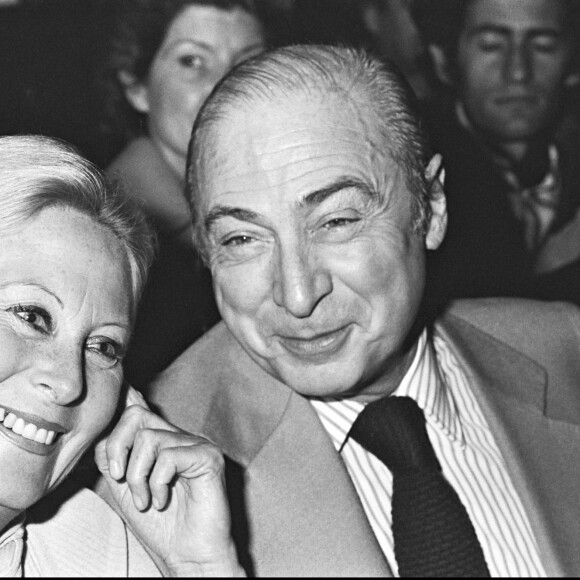 Michèle Morgan et Gérard Oury à Paris en 1977.