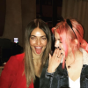 Ashley Benson s'est teint les cheveux en rose pour son anniversaire. Elle a publié une photo d'elle avec Hailey Baldwin sur sa page Instagram le 19 décembre 2016
