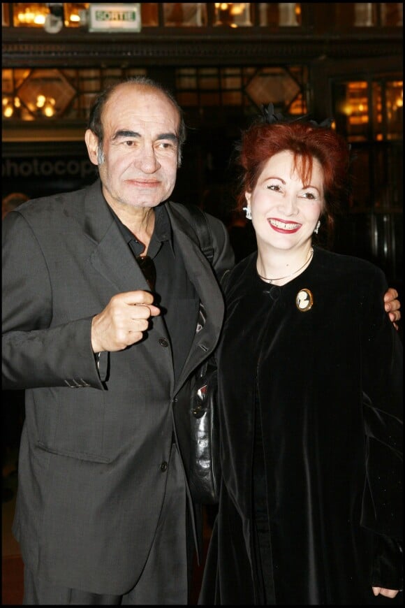 Philippe Khorsand et sa femme Theodora - 20ème cérémonie des Molières au théâtre Mogador, le 24 avril 2006.