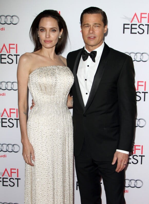 Angelina Jolie et son mari Brad Pitt - Première de "By the Sea" à Los Angeles le 5 novembre 2015.