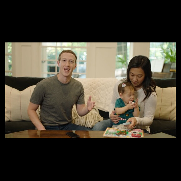 Mark Zuckerberg faisant la démons­tra­tion de son assis­tant virtuel Jarvis dans une vidéo publiée sur Facebook le 20 décembre 2016