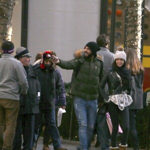 Exclusif - Nabilla Benattia et son compagnon Thomas Vergara lors de leur dernière journée à New York, le 19 décembre 2016.