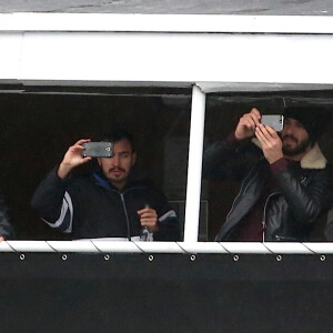 Exclusif - Nabilla Benattia et son compagnon Thomas Vergara lors de leur dernière journée à New York, le 19 décembre 2016.