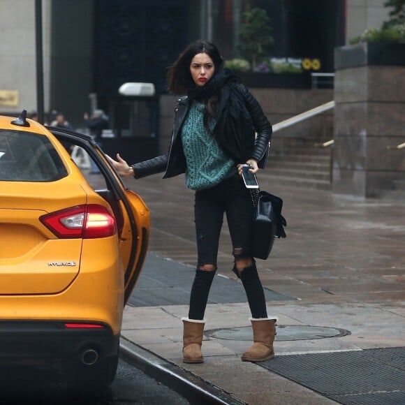 Exclusif - Nabilla Benattia et son compagnon Thomas Vergara à New York, le 18 décembre 2016.