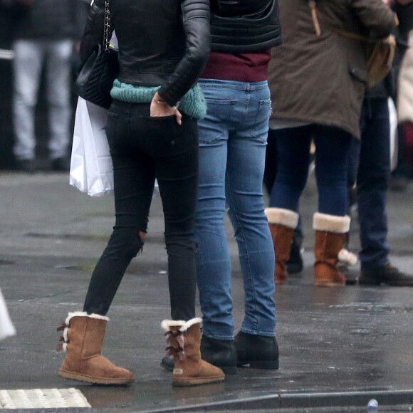 Exclusif - Nabilla Benattia et son compagnon Thomas Vergara à New York, le 18 décembre 2016.