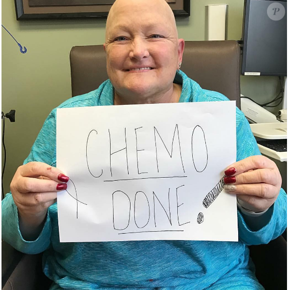 Debbie Rowe a terminé sa séance de chimiothérapie avec sa fille Paris Jackson. Photo publiée sur Instagram le 3 janvier 2016