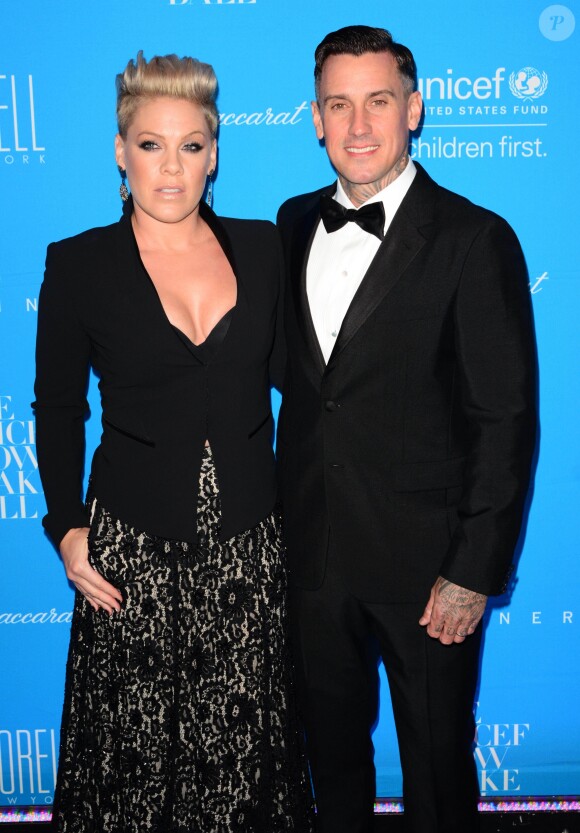 Pink et son mari Carey Hart à la soirée UNICEF Snowflake Ball à New York le 1er décembre 2015.