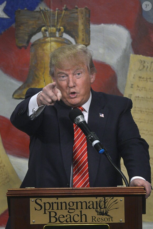 Donald Trump donne un discours à Myrtle Beach en Caroline du Sud, le 16 janvier 2016.