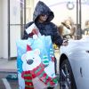 Blac Chyna se rend dans un salon de manucure à Los Angeles le 26 décembre 2016.