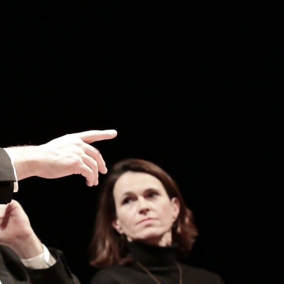 Arnaud Montebourg, candidat à la primaire de la gauche pour les élections présidentielles et sa compagne Aurélie Filippetti durant une rencontre-débat sur la thématique des arts et la culture, à la Maison de la Poésie à Paris, France, le 9 janvier 2017.