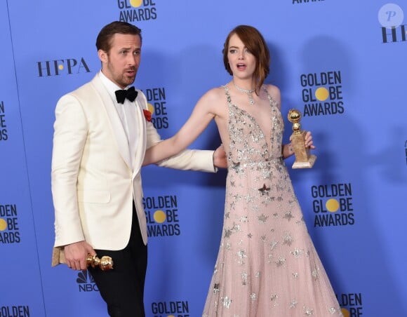 Ryan Gosling et Emma Stone - Press Room lors de la 74ème cérémonie annuelle des Golden Globe Awards à Beverly Hills, Los Angeles, Californie, Etats-Unis, le 8 janvier 2017.