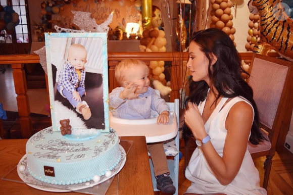 Jade Foret célébrant les 1 an de son fils Nolan le 15 janvier 2017