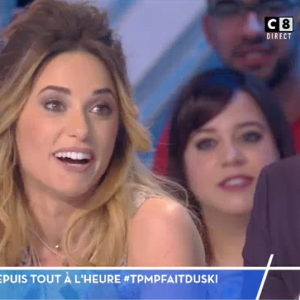 Enora Malagré fait une révélation coquine au sujet de Capucine Anav. "TPMP fait du ski", le 20 janvier sur TF1.