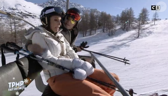 Caroline Ithurbide et Jean-Michel Maire très complices dans "TPMP fait du ski" sur C8, le 20 janvier 2017.
