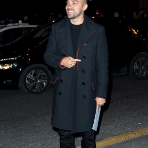 Jesse Williams - Arrivées au défilé de mode "Givenchy", collection Hommes Automne-Hiver 2017/2018 sur le site Richelieu de la Bibliothèque nationale de France à Paris. Le 20 janvier 2017