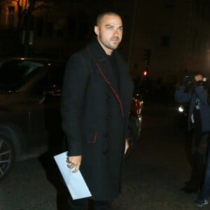 Jesse Williams - Arrivées au défilé de mode "Givenchy", collection Hommes Automne-Hiver 2017/2018 sur le site Richelieu de la Bibliothèque nationale de France à Paris. Le 20 janvier 2017