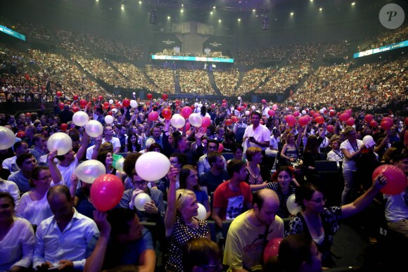 Ambiance - Céline Dion en concert à l'AccorHotels Arena à Paris, le 24 juin 2016.  © Dominique Jacovides/Bestimage