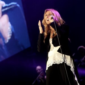 Céline Dion en concert à l'AccorHotels Arena à Paris, le 24 juin 2016. © Dominique Jacovides/Bestimage