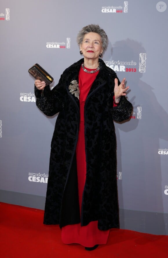Emmanuelle Riva - Emmanuelle Riva - Arrivées 38 ème cérémonie des César au théatre du Chatelet à Paris le 22 fevrier 2013.